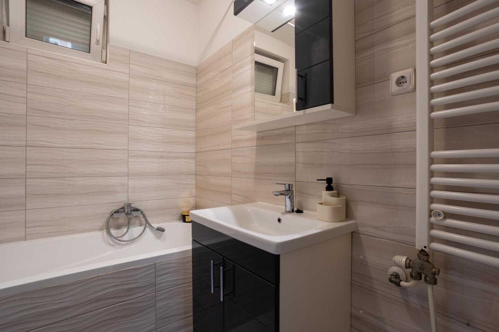 Apartamento Six Corners - Sunny Corner Pécs Exterior foto
